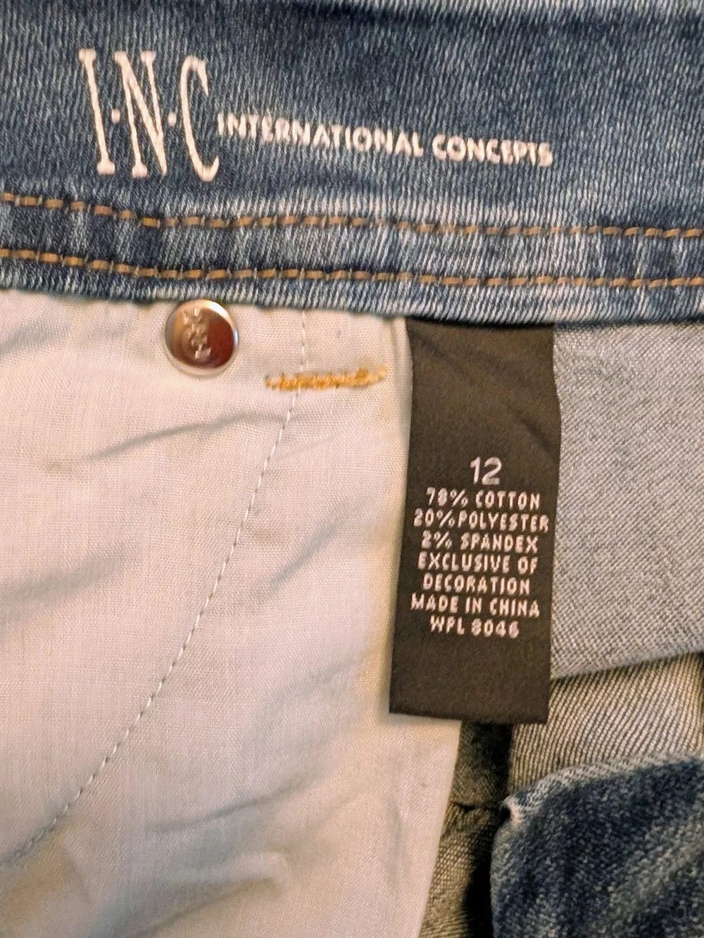 INC 2017 Gold Floral Embroidered Skinny Comfort Jeans Size 12 Pre-owned & Unused